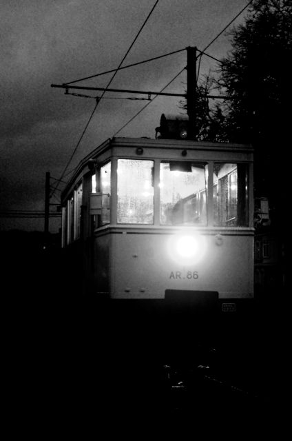08 ASVI 21.10.31 Nocturne Pluie et Trams sur la ligne de Lobbe