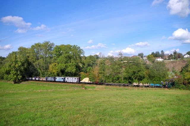 15 ASVI 22.09.30 50 ANS - Trains des Photographes sur le Ravel - Pature Double Traction 130T Corpet + Tubize HL 303