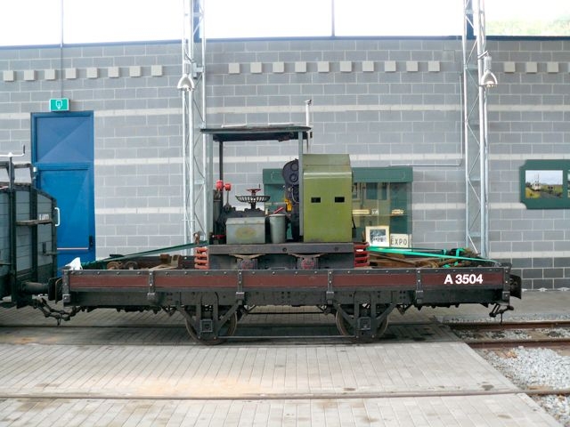 03 locotracteur Moess Plat A3504