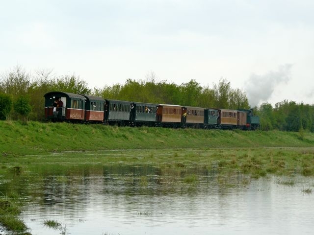 06 train Digue Vers Saint Valery