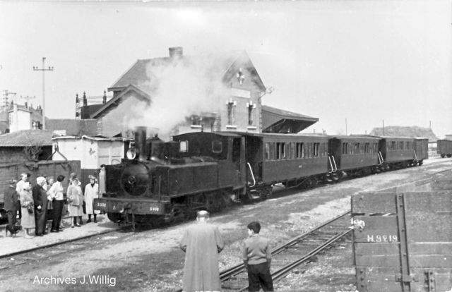 02.1 FACS 05.04.1959 BAIN DE MER FACS CAYEUX PHOTO SCHNABEL COLL WILLIG