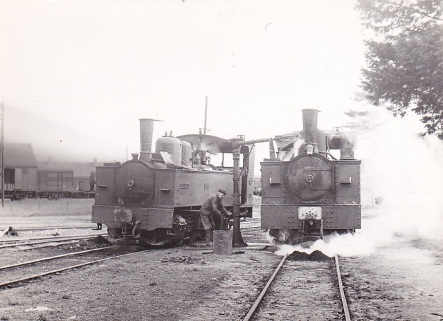 Seine et Marne Nangis Prise d'Eau 031T n°3708 + 031T Buffaud & Robatel 3714 Geiger 01 (CF 02.10.1957 Photo Bazin)