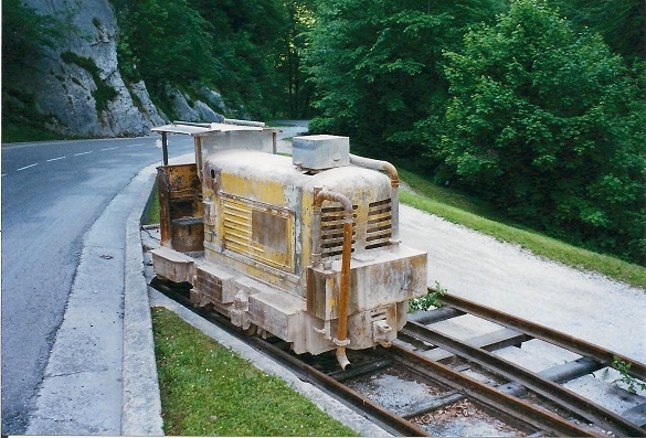 Ciments Vicat, La Pérelle, St-Laurent-du-Pont (38), mai-sept. 2002