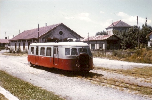 CFR Billard n°315 Saint-Agrève ex-CFD Vivarais (Milieu Années 70) Photo Roger Bellières
