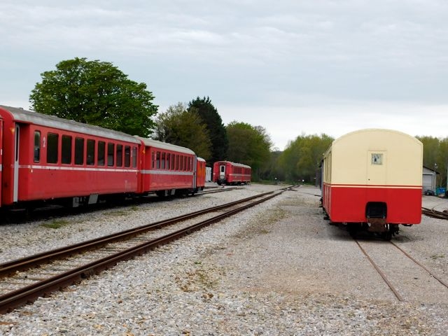04 CFBS 20.04.23 Rame 100% Suisse Cube et Voiture RhB