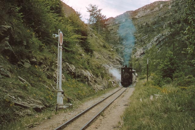 Ferrocarril Secundario de Guardiola a Castellar d'en Huch V.60 Castellar d'en Huch 020T O&K mai 1962 FLICKR Les Dench