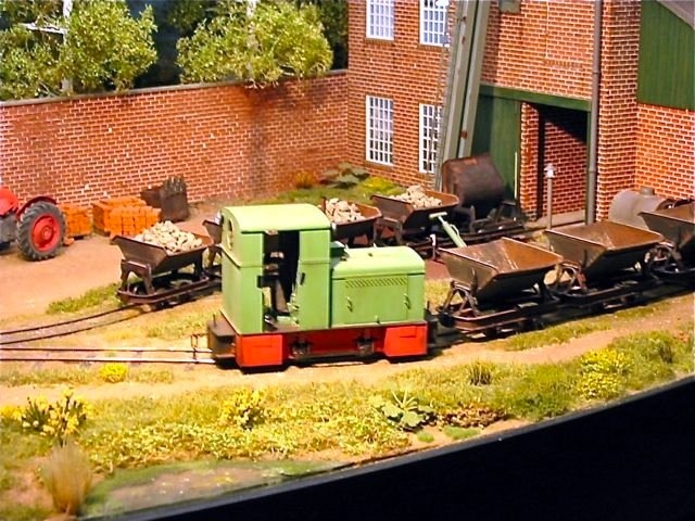 04 Briquetrie 1:35 Timmer, sten en Buizen Otto Schouwstra Expométrique 2002