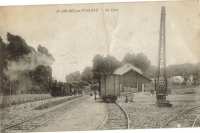 S.E. Nièvre Saint-Amand en Puisaye Gare grue Couvert Train 01