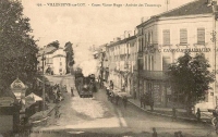 Cours Victor Hugo - Arrivée des tramways.
