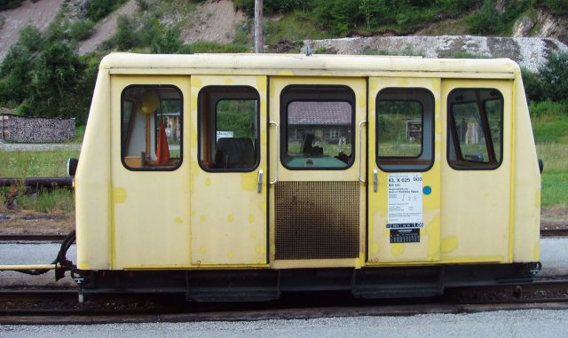 La draisine X 625.903 sur l'Ybbstalbahn en gare de Großhollenstein