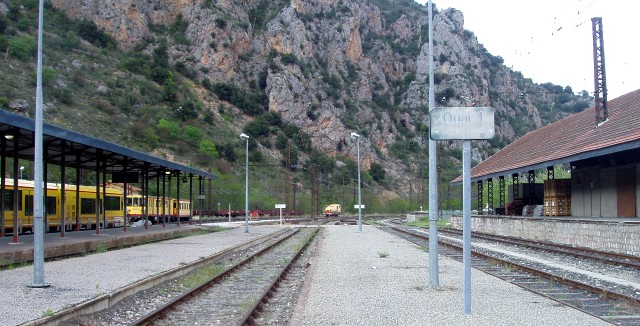 La sortie coté Perepignan de la gare de Villefranche